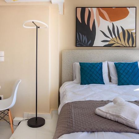 Aiolos New Smyrni View Loft Suite Ateny Zewnętrze zdjęcie